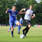 Zwaagwesteinde dankt HSC Lions (in de kantine)