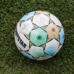 Drie buren, drie werelden: Voetbal op Sportpark Nylân in Leeuwarden