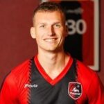 Jan Johannes Drost tikt de 100 aan voor VV Blija